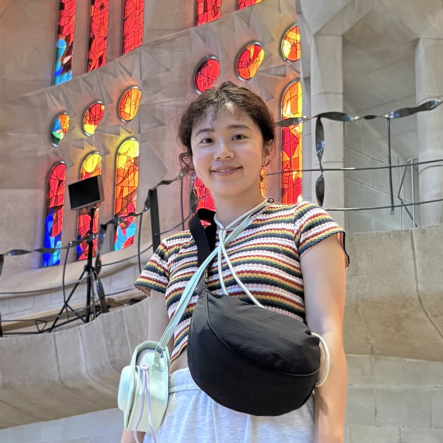 ELK Aurora Lodge スタッフ YUMI YAMAGUCHI